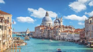 C:\Users\Home\Desktop\This U.S. Airline Is Launching Nonstop Flights To 12 New International Destinations .jpg