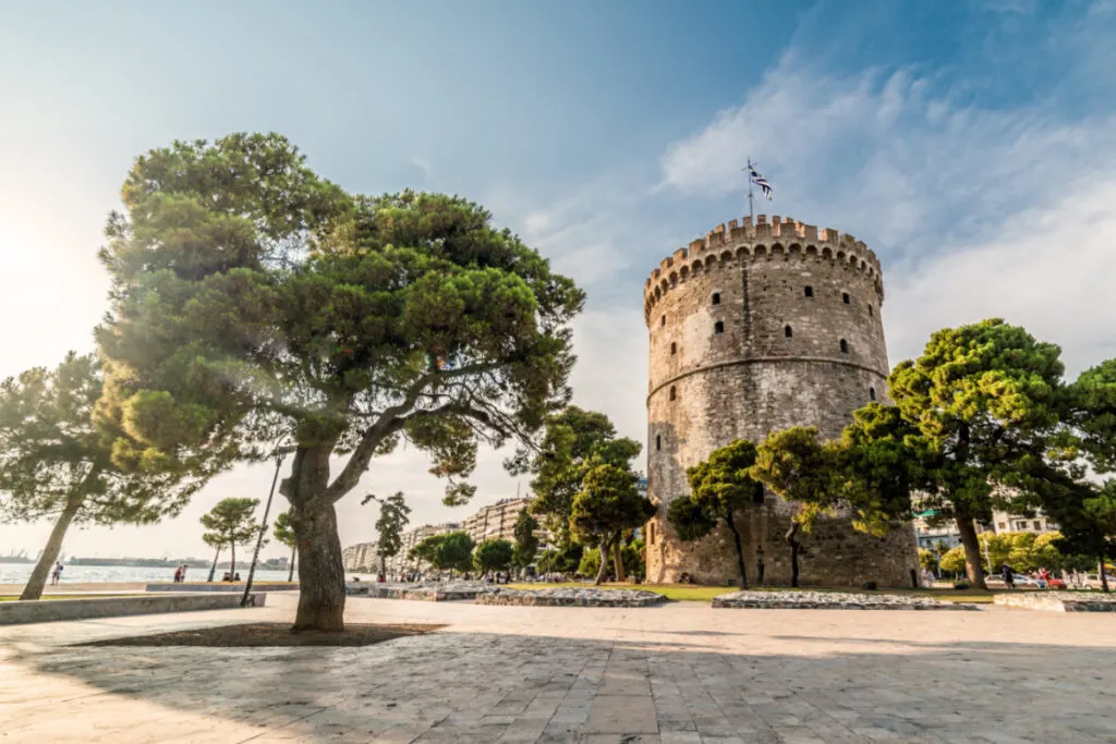 7 Affordable Destinations With Airbnb’s Under $100 A Night To Visit Right Now