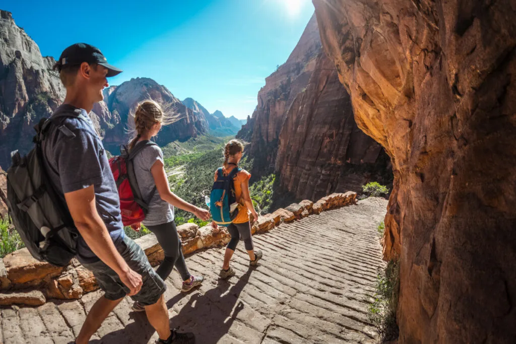 7 Reasons Why Travelers Are Flocking To This Stunning US State In Record Numbers