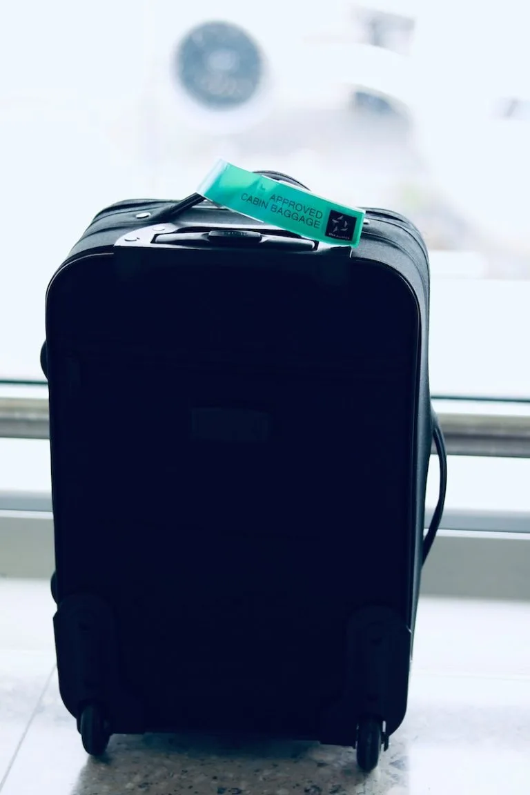 Keep your luggage tag at arrivals at DAD airport