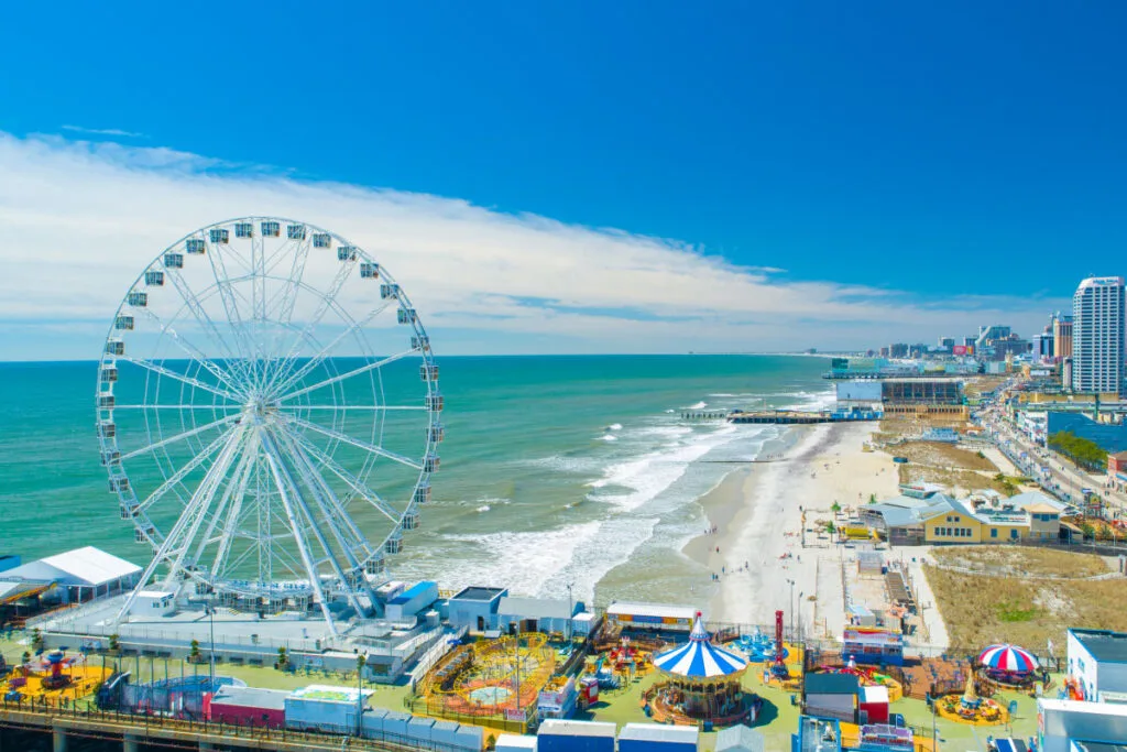 Move Over Vegas This East Coast Alternative Is Perfect For Fall And Half The Price