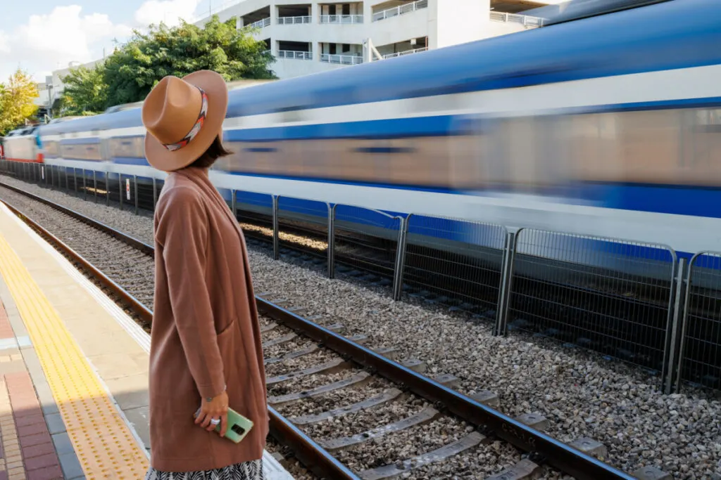 New Train Will Connect 2 Of Asia's Most Astounding Cities This Year
